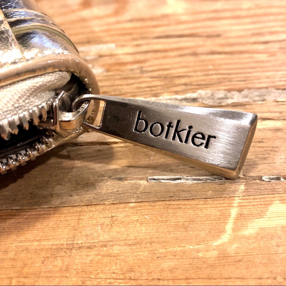 BOTKIER Metallic Zippy Wallet - Picture 5 of 5